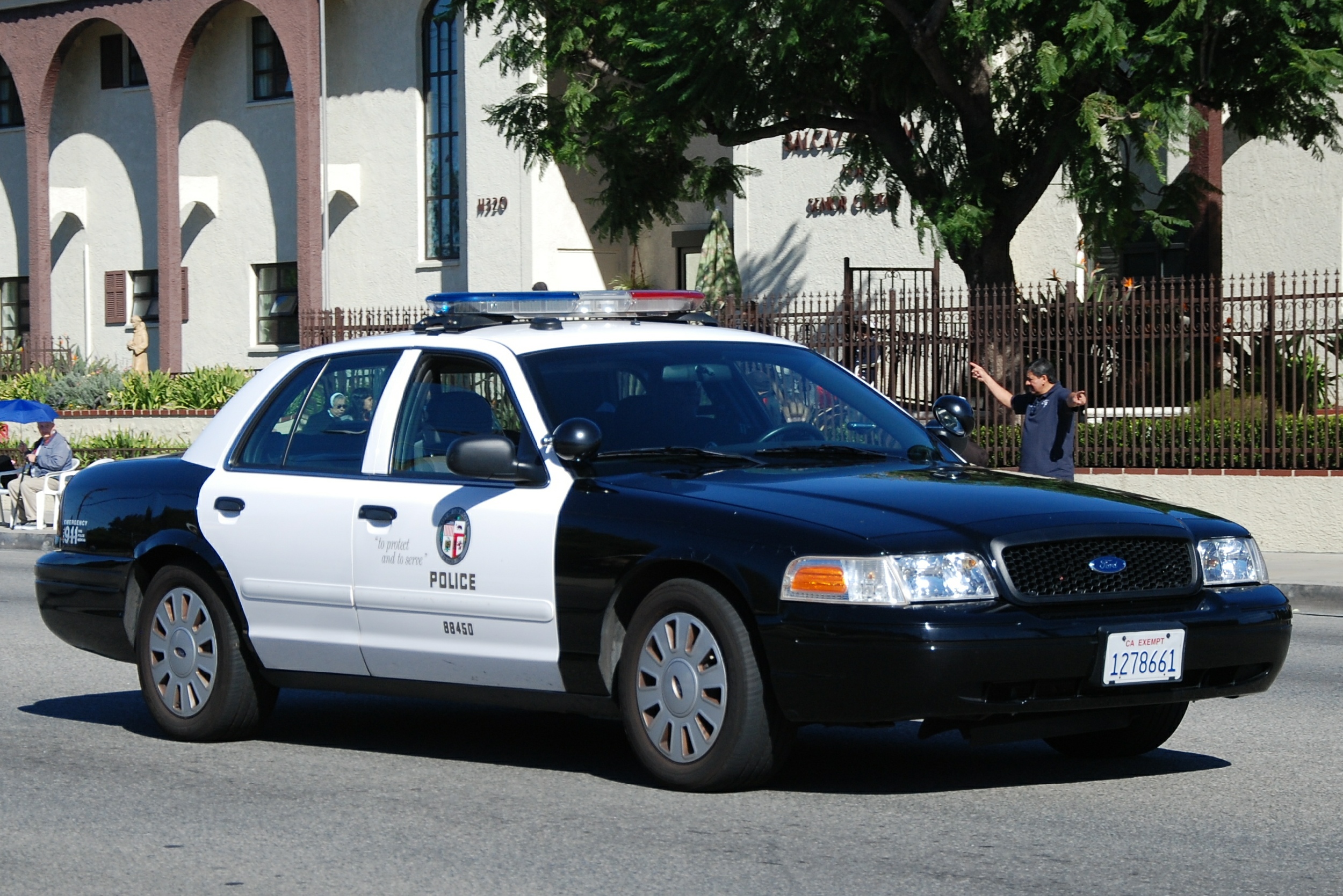 CA, LAPD Patrol - 3
